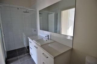 Old Port Townhouse Central to Everything - Echuca - 8