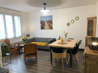Holiday home with a terrace area near the sea - Sibiril - 9