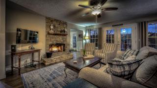 Lakin' Memories - Mashburn Mill - 8