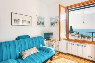 Una terrazza sul golfo di Ospedaletti by Wonderful Italy - Ospedaletti - 7