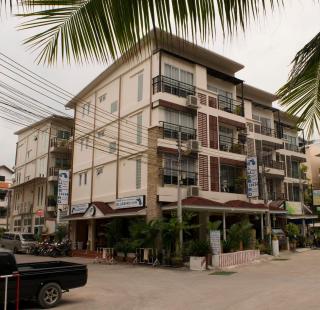 Bluebird Inn Pattaya - Pattaya - 0