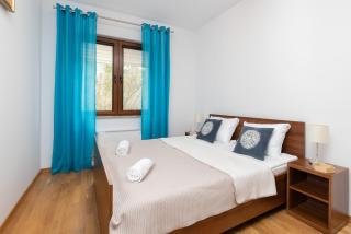 Villa 4 Pory Roku by Noclegi Renters - Jastrzębia Góra - 7