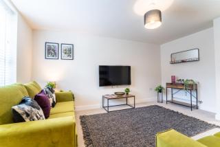 Saltbox Stays - Modern 3 Bed with off-street parking for 2 cars, fast Wifi, sleeps 6 - Ashby de la Zouch - 7