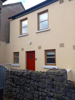 Town Square Holiday Homes - Lisdoonvarna - 5