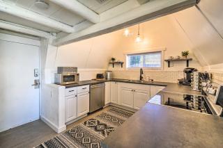 Puget Sound Cabin with Hot Tub and Water Views! - Bremerton - 1