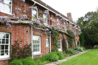 Bridge Farmhouse - Eight ensuite bedrooms - Salisbury - 5