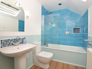 Catherine Cottage, Ashford in the Water - 1