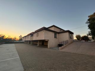 ASPIRE INN & SUITES Orange - 2