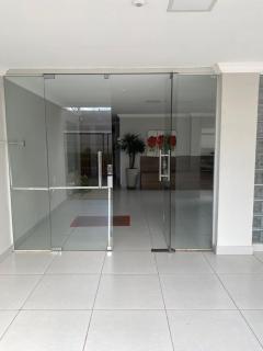 Quarto em Apto ao lado Shopping - 1
