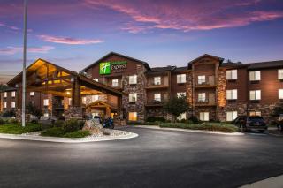Holiday Inn Express & Suites Custer-Mt Rushmore - Custer - 0