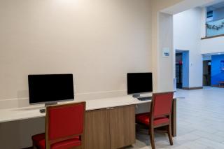 Holiday Inn Express & Suites Dallas East - Fair Park by IHG - Dallas - 2