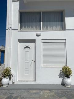 Studio by the sea - 1