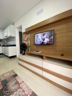 Apto na praia de Palmas, climatizado, com piscina, próximo ao mar e com jardim privativo - 7