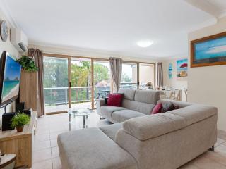 Frangipani 3 great townhouse with air con - Shoal Bay - 6
