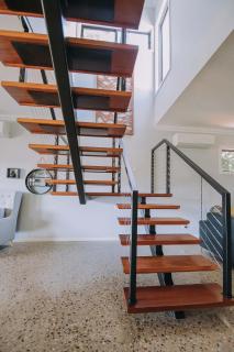 Lusso - Boutique Accommodation - Whitfield - 2
