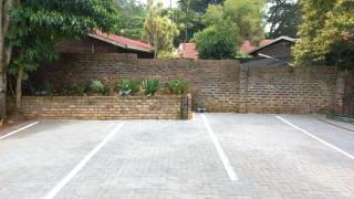 Kruger's Guest House - White River - 8