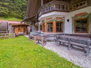 Quaint alpine hut in the Stubaital with sauna - Neustift im Stubaital - 5