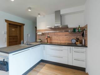 Spacious Apartment near Ski Area - Niedernsill - 2