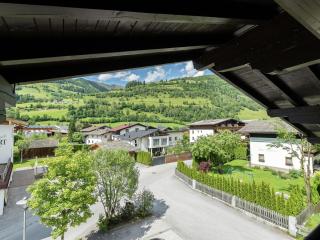 Spacious Apartment near Ski Area - Niedernsill - 8