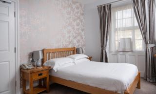 Lauriston Hotel - 0