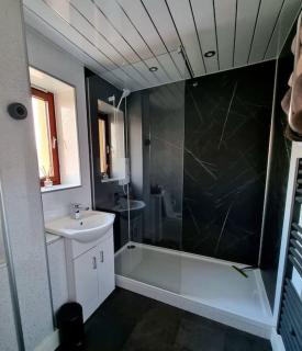 Premium Ground Floor Apartment, Near Fort William Town Centre - Fort William - 6