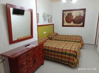 Hostal Manolo - 2