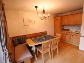 Chalet in Hopfgarten near Ski Lift - 5