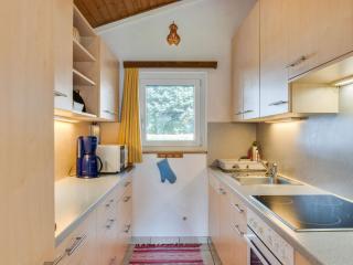 Spacious Chalet in Maishofen near Forest - Maishofen - 7