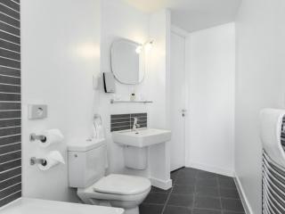 PREMIER SUITES Liverpool - Liverpool - 8