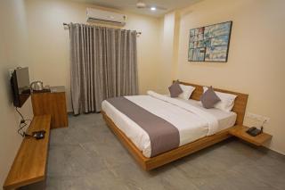 Grey House Inn - Guwahati - 4