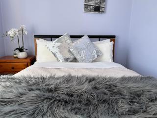 Blackwood House - 6