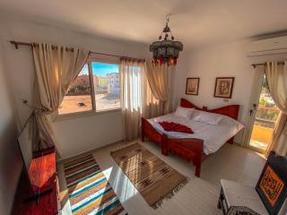 Royal Suite on The Touristic Promenade - 5