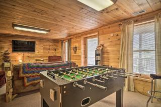 Wraparound Deck and Hot Tub Cabin in Sevierville - Sevierville - 8
