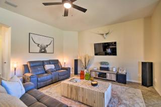 Goodyear Retreat with Pool, Fire Pit and Putting Green - Liberty - 6