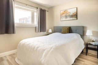 ENTIRE 2 BEDROOM APARTMENT DOWNTOWN - u3 - Waterloo - 2