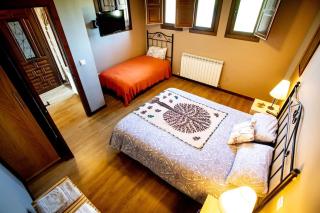 Apartamentos Turísticos Mallos de Huesca - Ayerbe - 1