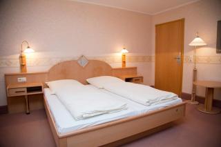 Hotel Garni Promenade - Weißenhorn - 9