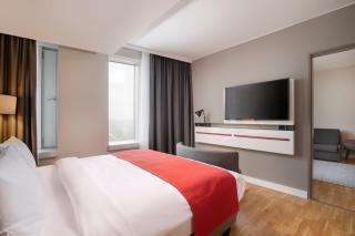 Holiday Inn Hamburg - City Nord by IHG - Hamburg - 6