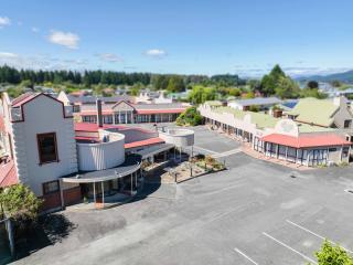 The Village Inn Hotel - Te Anau - 6