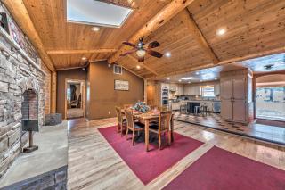 Spacious Ruidoso Home with Hot Tub and Fireplaces - Ruidoso - 5