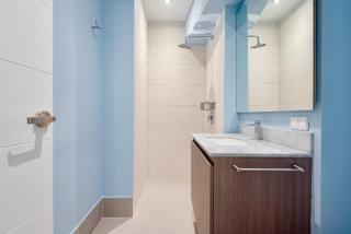 ✶ Maras Residence ✶ LUXURY Rooftop Pool & Grill - 2