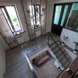 Little Shangri-La - 6