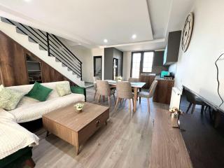 Seaview Villa with Roof-Top - 9