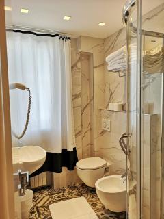 Family Suite Appartments Orchidea Blu - Rimini - 5