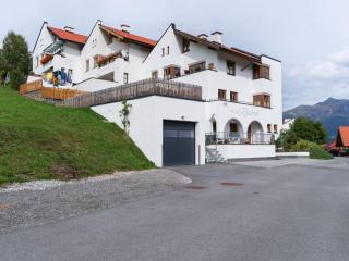 Lively flat near a ski resort in Fiss - Fiss - 5