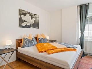 Apartment Innsbruck near Bergisel Ski Jump - 4