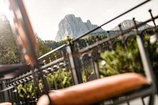 Boutique & Fashion Hotel Maciaconi - Gardenahotels - Santa Cristina Gherdëina - 9