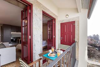 Downtown Studio w/ Gorgeous Views by LovelyStay - Porto - 9