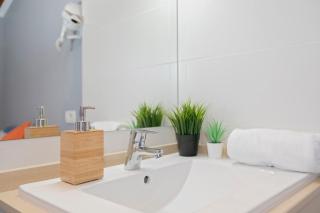 Hostel Neon Tenerife - Guaza - 2