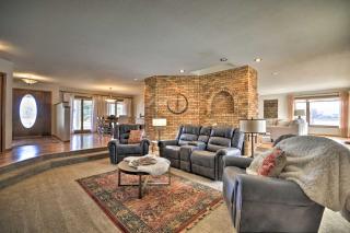 Charming Joliet Ranch House on a Working Farm - 6